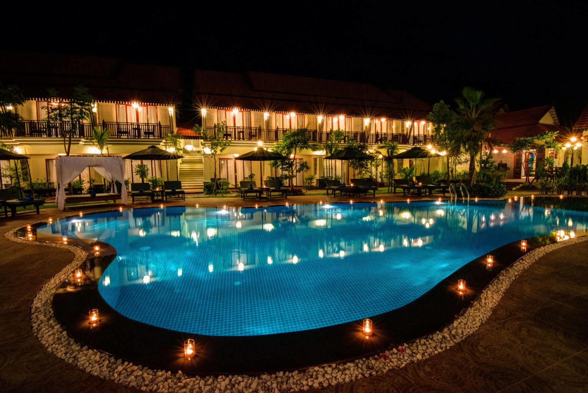 Adventure Siemreap Residence シェムリアップ エクステリア 写真